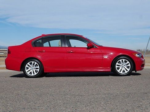 Used 2007 BMW 328i Sedan image 6