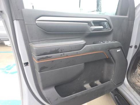 Used 2025 GMC Sierra 2500 AT4 w/ AT4 Premium Plus Package AWD/4WD image 43