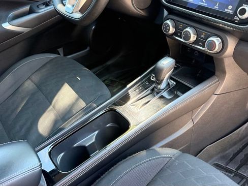 Used 2024 Nissan Kicks SV FWD image 35