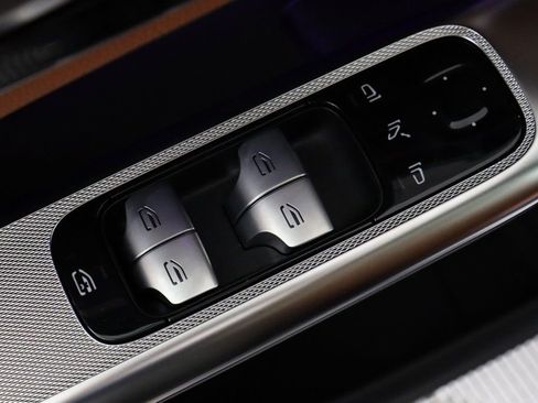 Used 2026 Mercedes-Benz GLC 300 4MATIC image 16