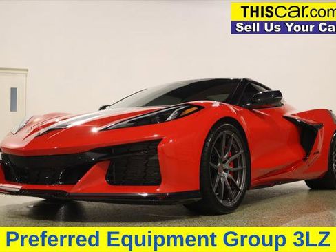 Used 2024 Chevrolet Corvette Z06 RWD image 15