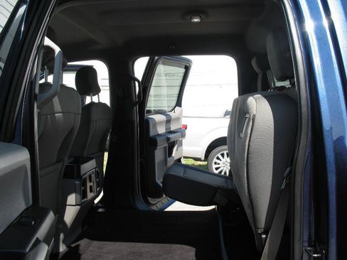 Used 2016 Ford F150 XLT w/ Equipment Group 302A Luxury AWD/4WD image 27