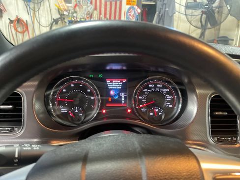 Used 2012 Dodge Charger SXT Plus AWD/4WD image 21