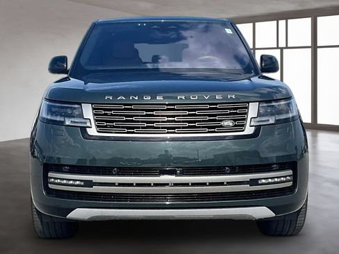 Used 2023 Land Rover Range Rover SE AWD/4WD image 3