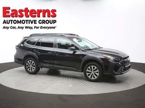 Used 2023 Subaru Outback Premium AWD/4WD image 45