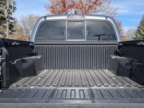 Used 2021 Toyota Tacoma SR image 18