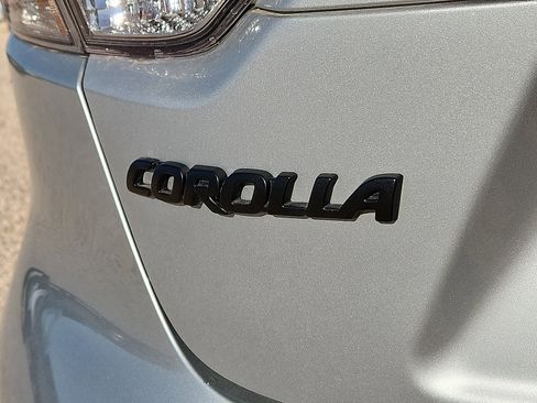 Used 2024 Toyota Corolla SE image 8