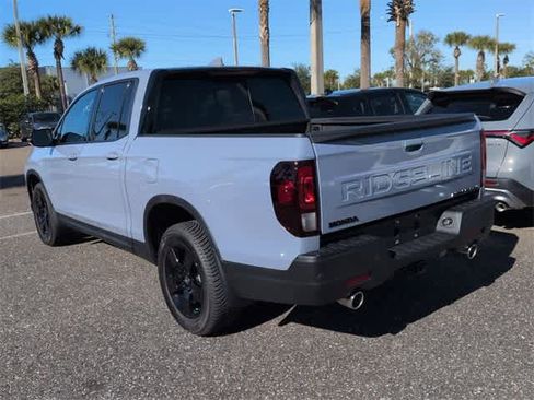 Used 2026 Honda Ridgeline Black Edition image 6