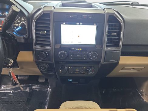 Used 2018 Ford F150 XLT w/ Equipment Group 302A Luxury RWD image 19