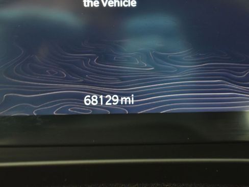 Used 2023 Jeep Grand Cherokee Laredo image 14