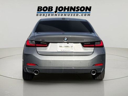 Used 2025 BMW 330i xDrive Sedan w/ Premium Package image 3