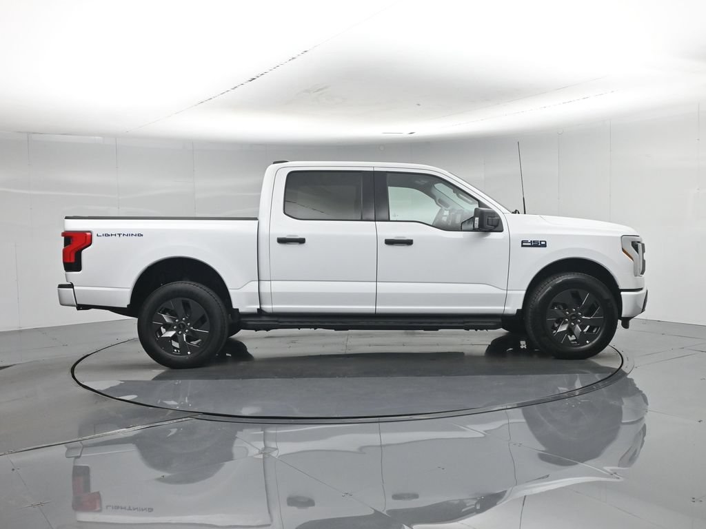 Certified 2024 Ford F150 Lightning XLT AWD/4WD image 30