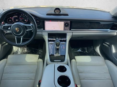 Used 2018 Porsche Panamera 4 Executive AWD/4WD image 19