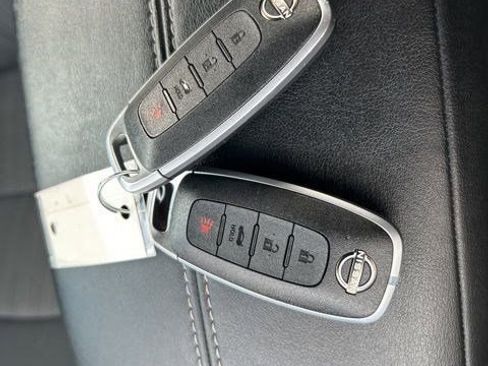 Used 2024 Nissan Sentra SV image 48