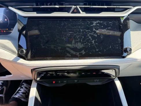 New 2026 Jeep Cherokee Limited image 17