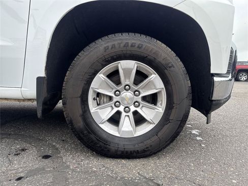 Used 2019 Chevrolet Silverado 1500 LT w/ All-Star Edition AWD/4WD image 9