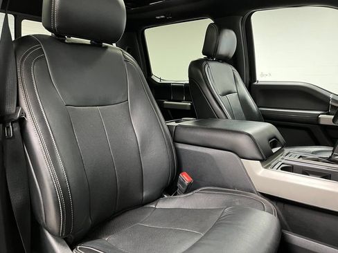 Used 2020 Ford F150 Lariat w/ Equipment Group 502A Luxury AWD/4WD image 59