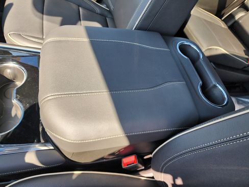 New 2025 Chevrolet Tahoe Premier w/ Sun And Tow Package image 37