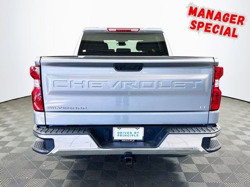 Used 2025 Chevrolet Silverado 1500 LT image 7
