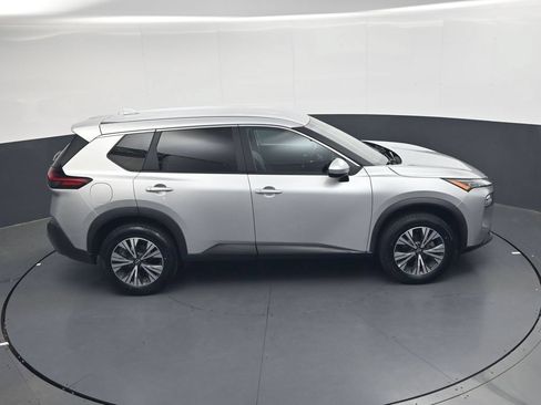 Used 2023 Nissan Rogue SV AWD/4WD image 30
