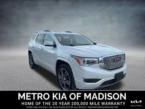 Used 2019 GMC Acadia Denali w/ Technology Package image 9