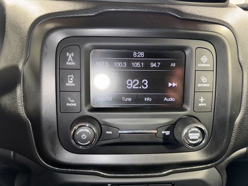 Used 2018 Jeep Renegade Sport w/ Power & Air Group AWD/4WD image 16