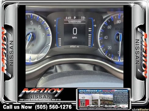 Used 2023 Chrysler Voyager LX FWD image 10