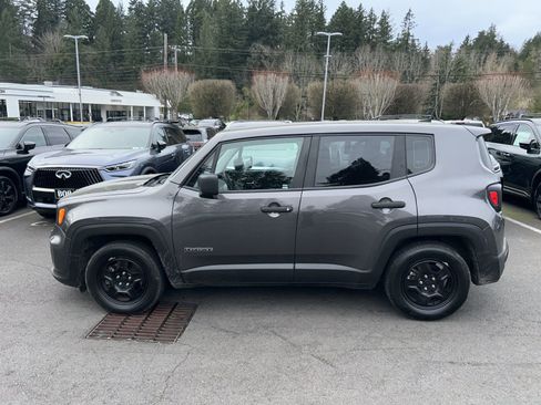 Used 2019 Jeep Renegade Sport w/ UConnect 7.0 Group image 7