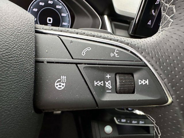 Used 2023 Audi SQ5 Premium Plus w/ Premium Plus Package AWD/4WD image 29