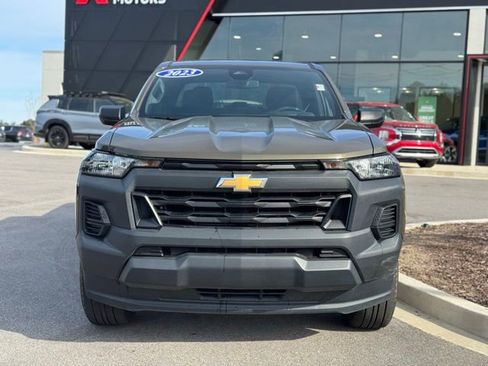 Used 2023 Chevrolet Colorado W/T image 7