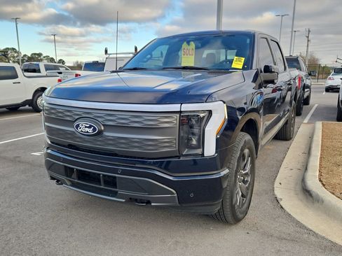 Used 2024 Ford F150 Lightning Lariat image 1