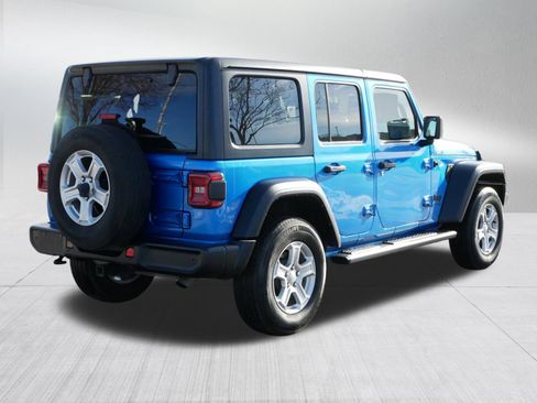 Used 2022 Jeep Wrangler Unlimited Sport image 7