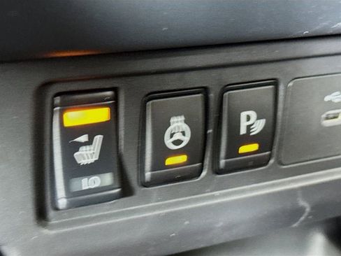 New 2026 Nissan Frontier PRO-4X w/ Pro-4x Convenience Package AWD/4WD image 17