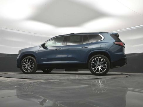 New 2026 GMC Acadia Denali Ultimate w/ LPO, Floor Liner Package AWD/4WD image 37