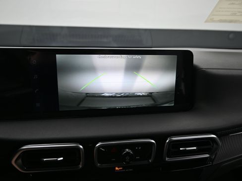 New 2026 Nissan Sentra SV FWD image 19
