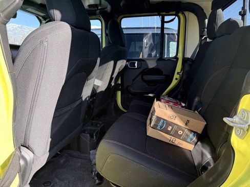 Used 2023 Jeep Gladiator Rubicon w/ LED Lighting Group image 8