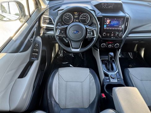 Used 2021 Subaru Forester Limited image 12