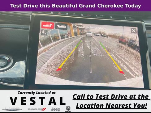 New 2023 Jeep Grand Cherokee Trailhawk AWD/4WD image 31