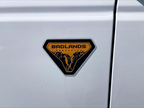 Certified 2024 Ford Bronco Badlands AWD/4WD image 10