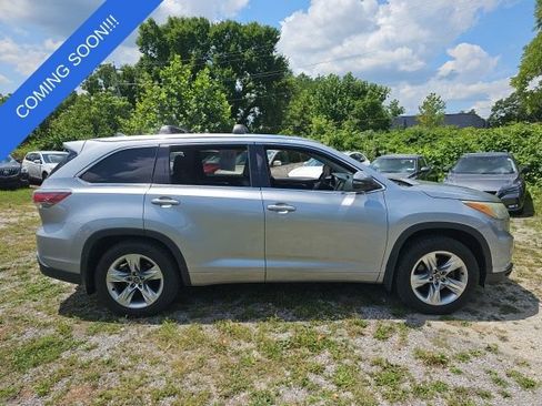 Used 2016 Toyota Highlander Limited AWD/4WD image 2