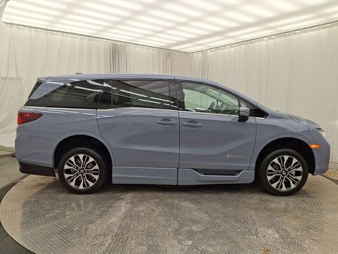 Used 2026 Honda Odyssey Elite image 26