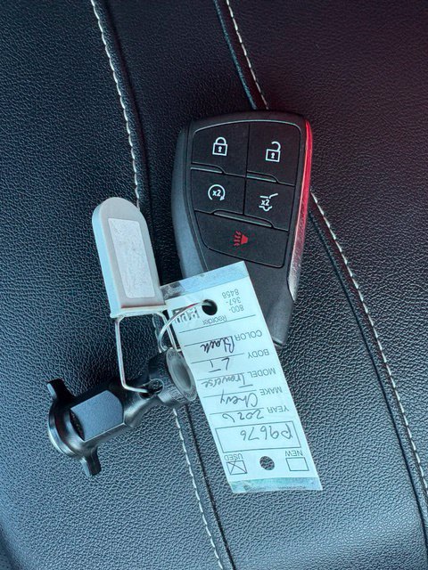 Used 2026 Chevrolet Traverse LT FWD image 6