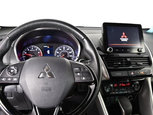 Used 2025 Mitsubishi Eclipse Cross SE AWD/4WD image 16
