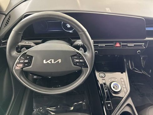 Used 2023 Kia Niro Wind w/ Wind Preserve Package FWD image 22