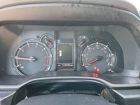 Used 2021 Toyota 4Runner SR5 RWD image 22