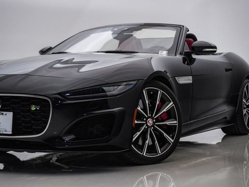 Used 2021 Jaguar F-TYPE R AWD/4WD image 2