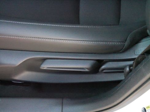 Certified 2025 Honda Civic Sport image 20