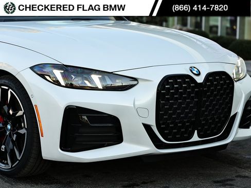 Used 2025 BMW 430i Coupe w/ M Sport Package image 2