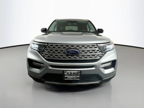 Used 2020 Ford Explorer Limited AWD/4WD image 2