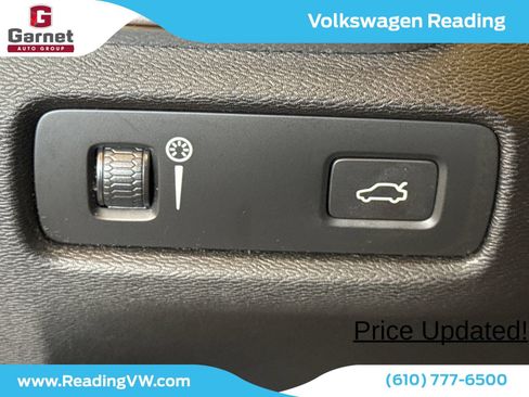 Used 2019 Volvo S60 T6 R-Design AWD/4WD image 29